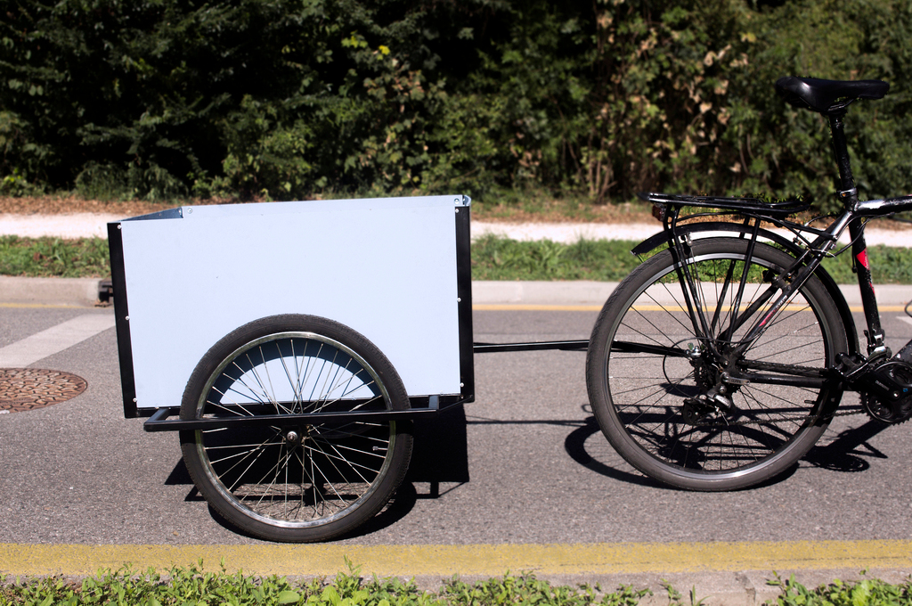 Remorque carriole remorque vélo cyclo mobilité Caisson M